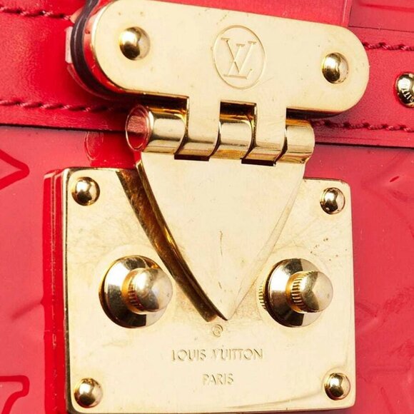 Louis Vuitton Cherry Red Monogram Vernis Trunk Clutch Bag - Picture 8 of 12